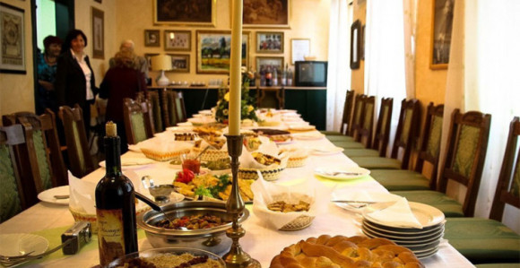 Različiti tipovi gostiju na slavi