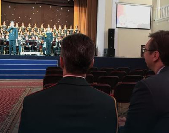 "Tamo daleko" za Vučića u Moskvi