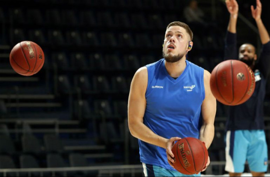 Apel Vladimira Štimca: Pomozimo narodu na Kosmetu!