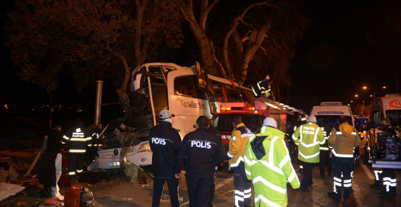 Najmanje 11 osoba poginulo 