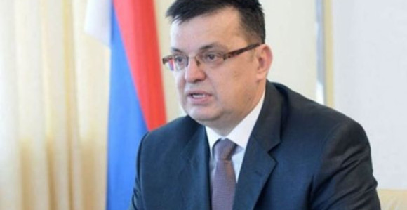 Aranžman s MMF-om pred raskidom?!