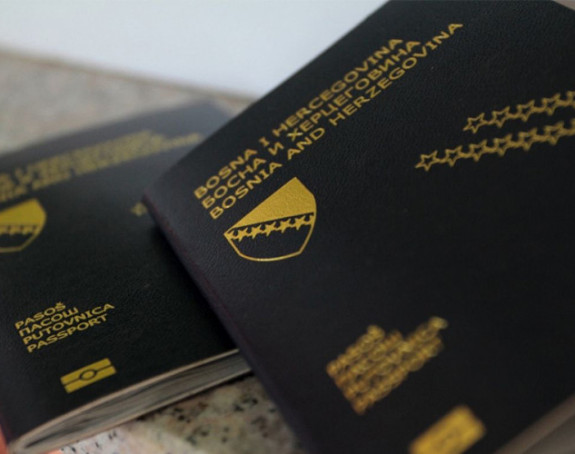 ''Građani BiH ostaju bez pasoša u martu''