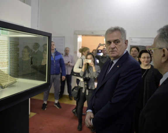 Nikolić se povlači iz kandidature?