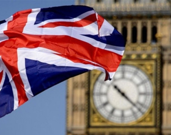 Лондон против рушења такси?