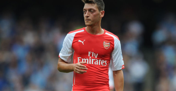 Povredio se i Ozil, Arsenal bez sredine!