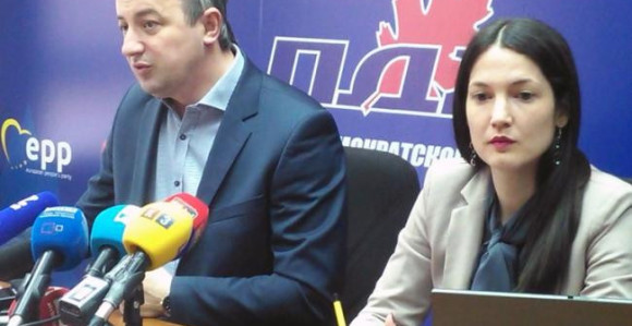 Dug porastao sa tri milijarde na 5,35