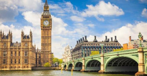 Ruske diplomate napustile London