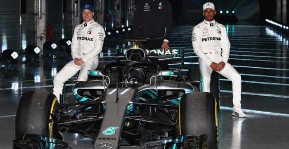 Hamiltonovo odijelo vrijedi 128 miliona evra!