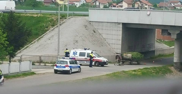 Sudarili se magarac i biciklista u Bijeljini