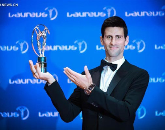 Podmukli Ameri: “Novak zvuči jezivo kao Lens Armstrong“!