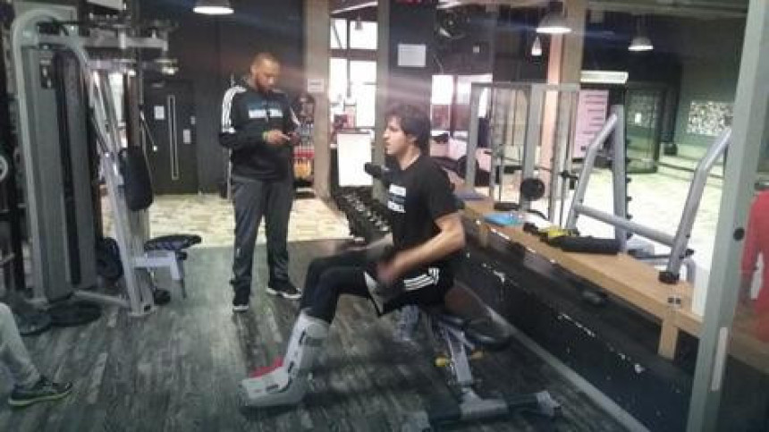 Nemanja Bjelica na rehabilitaciji u Beogradu...