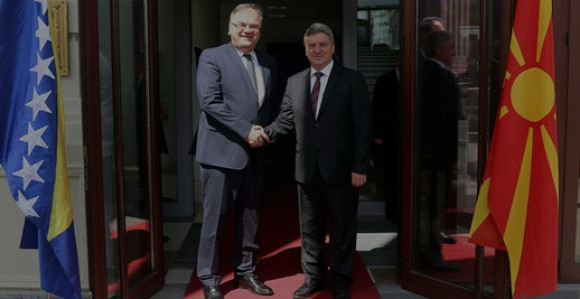 Odnosi za primjer BiH i Makedonije 