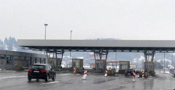 "Nenaplative" naplatne kućice 