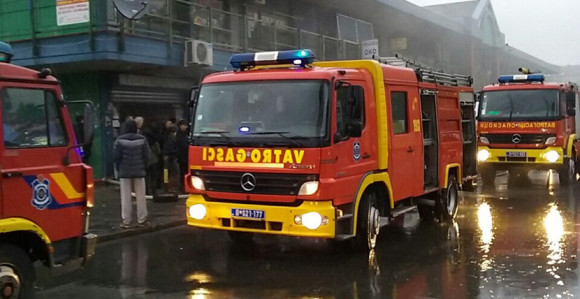 Požar u kineskom tržnom centru