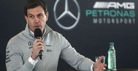 Toto Volf: Gdje nemoć caruje, tu bijes navire!