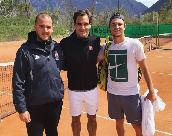 Kecmanović trenirao sa Federerom!