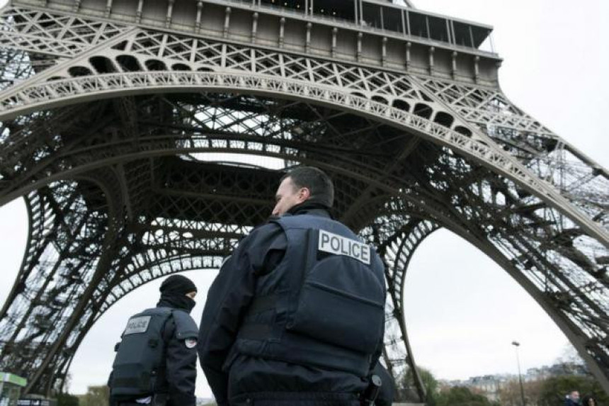 Teroristi ISIL-a najviše prijete Francuzima