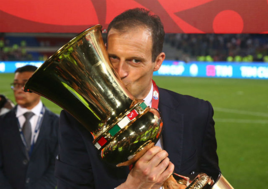 Alegri igračima Juventusa: Smučilo mi se da vas gledam!