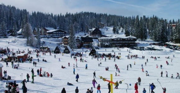 SDS: "NE" prodaji OC "Jahorina"