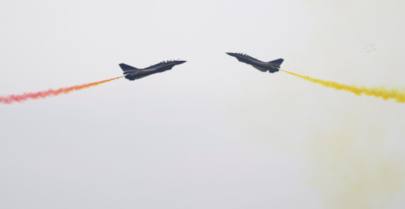 Kina - Amerika: Ne gledajte nas