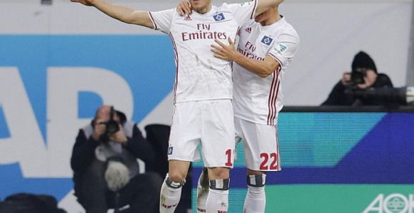 BL: Kostić sačuvao HSV, Volfsburg pred Cvajtom!