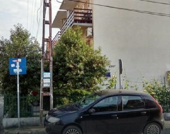 Dječak pucao sebi u glavu