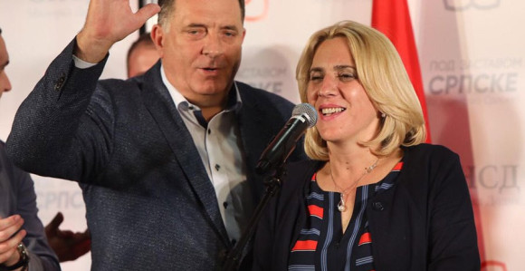 Како би било с афером "папак"?