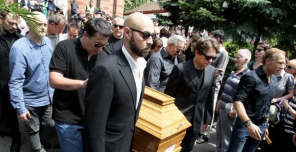 Kakve zvijezde, srpski glumci na ivici bijede