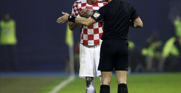 EURO - Hrvatskoj protiv Španije sudi čovjek koji je prekidao utakmicu u Milanu!