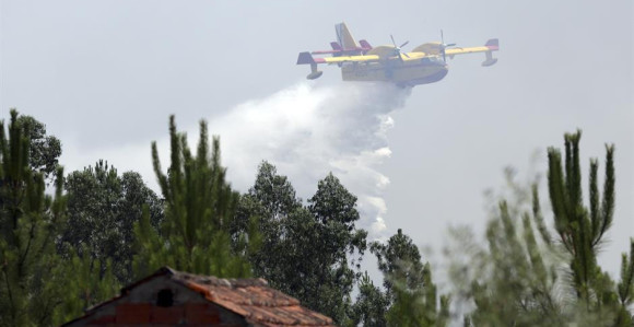 Pao avion koji je gasio požar