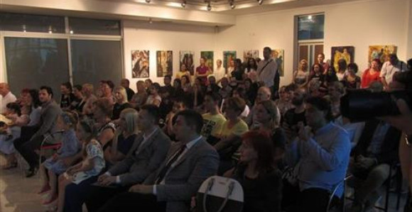 Tri hiljade KM Jani Janković