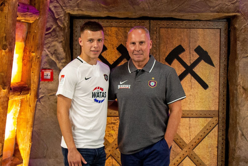 Zvanično: Bijeljinac, Kupusović, potpisao za Aue!