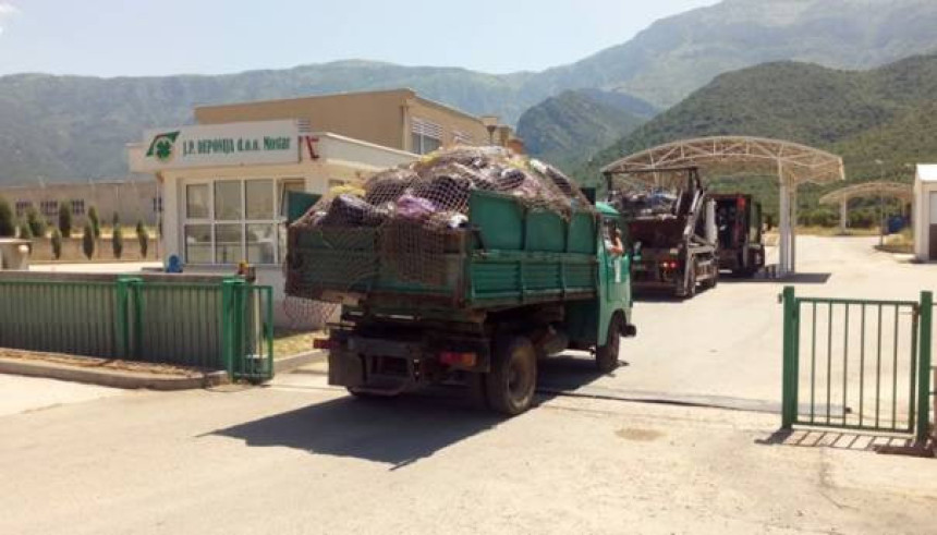 Počeo odvoz smeća u Mostaru
