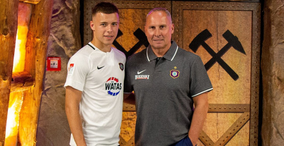 Zvanično: Bijeljinac, Kupusović, potpisao za Aue!