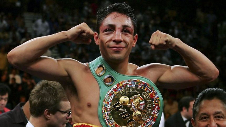 Bivši bokserski šampion ostaje bez oka!