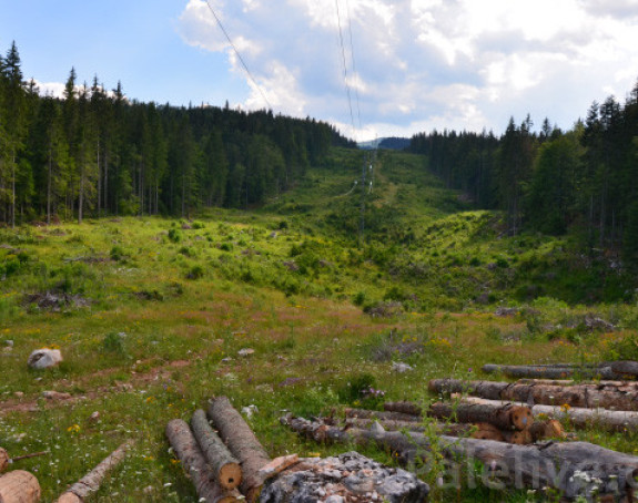 Da li se Jahorina planski uništava?