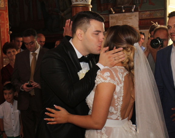 Zvijezde "Granda" stale na ludi kamen