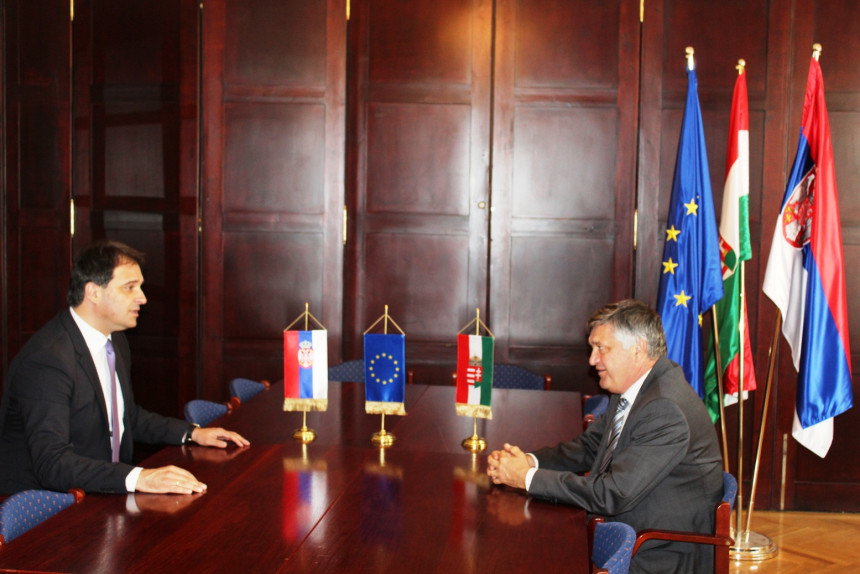 Orban podržava Srbe u Mađarskoj 