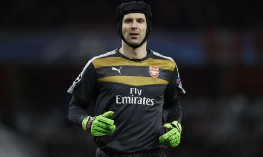 Чех је кључ за одлазак Куртое у Реал!