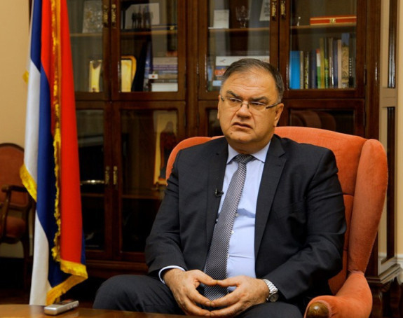 Evo šta Mladen Ivanić voli da čita