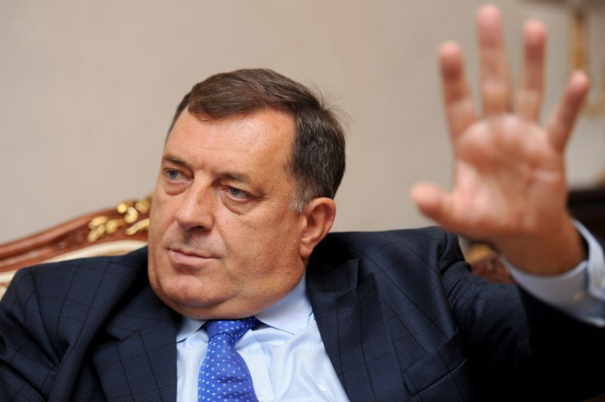 Dodik: Nećemo odlagati referendum