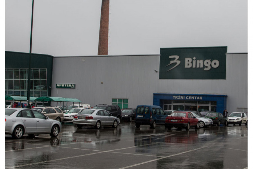 Razbojnici oteli 17.000 KM u TC “Bingo”