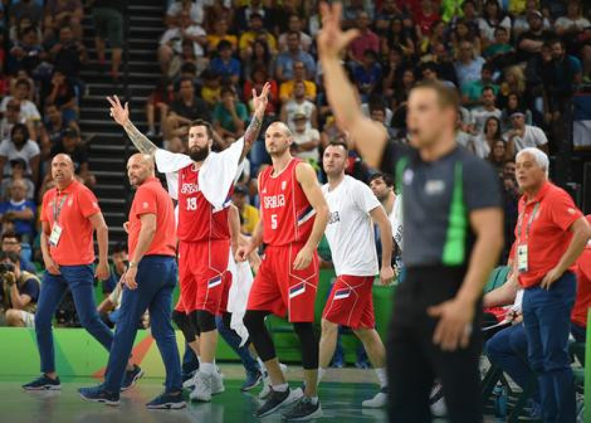 Američki mediji: Srbija je "Drim timu" uterala STRAH U KOSTI!