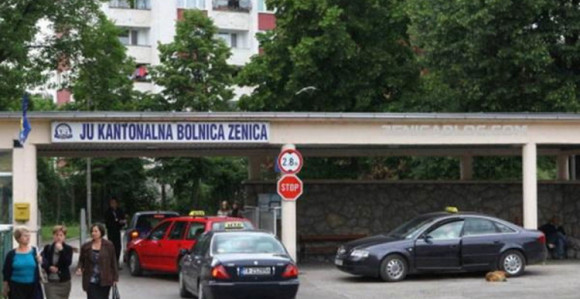 Zenica: Žena skočila sa zgrade bolnice