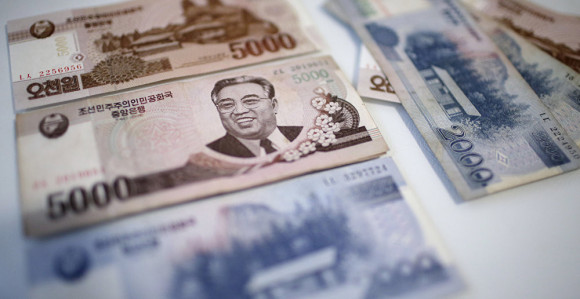 Sjeverna Koreja štampa dolare?