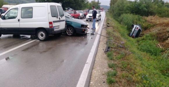 Teška saobraćajka kod Gradačca