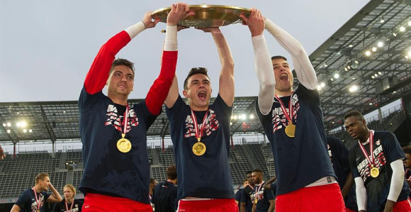 Двојац Салцбурга: Штета што нема "Делија"!