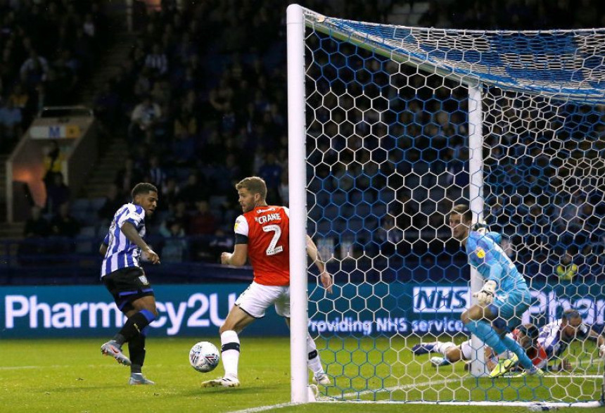 Čempionšip: Sove noće na vrhu!