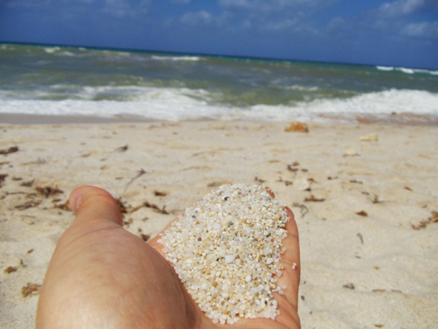 Ukrali pijesak sa plaže, prijeti im 6 godina robije!