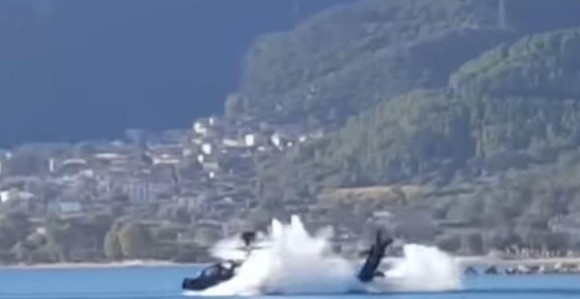 Хеликоптер се срушио у море, погинула 3 лица 